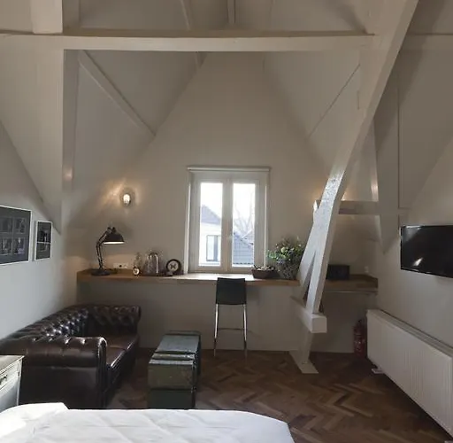 Boutique Box 5 Hotel